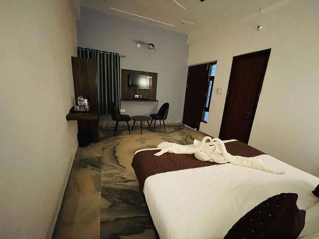 Hotel Sangam View Allāhābād Junction エクステリア 写真