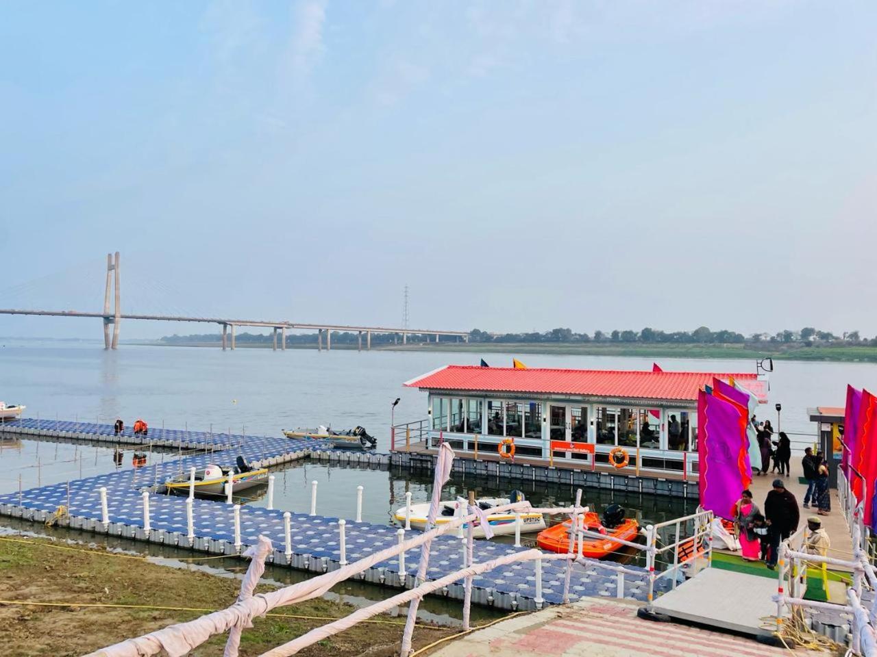 Hotel Sangam View Allāhābād Junction エクステリア 写真