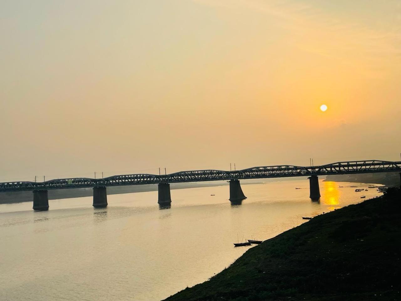 Hotel Sangam View Allāhābād Junction エクステリア 写真