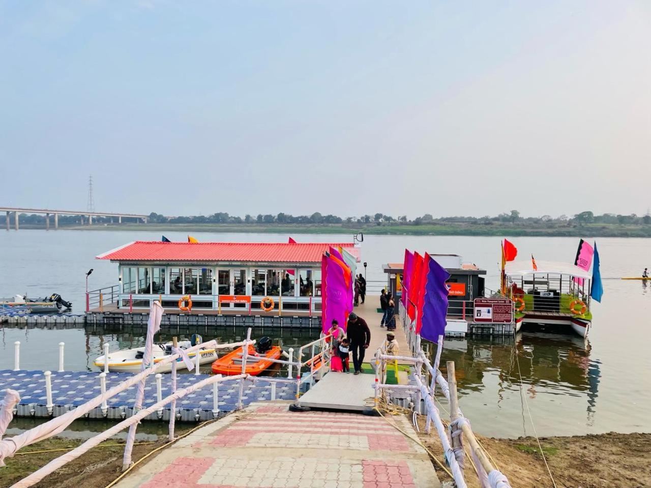 Hotel Sangam View Allāhābād Junction エクステリア 写真