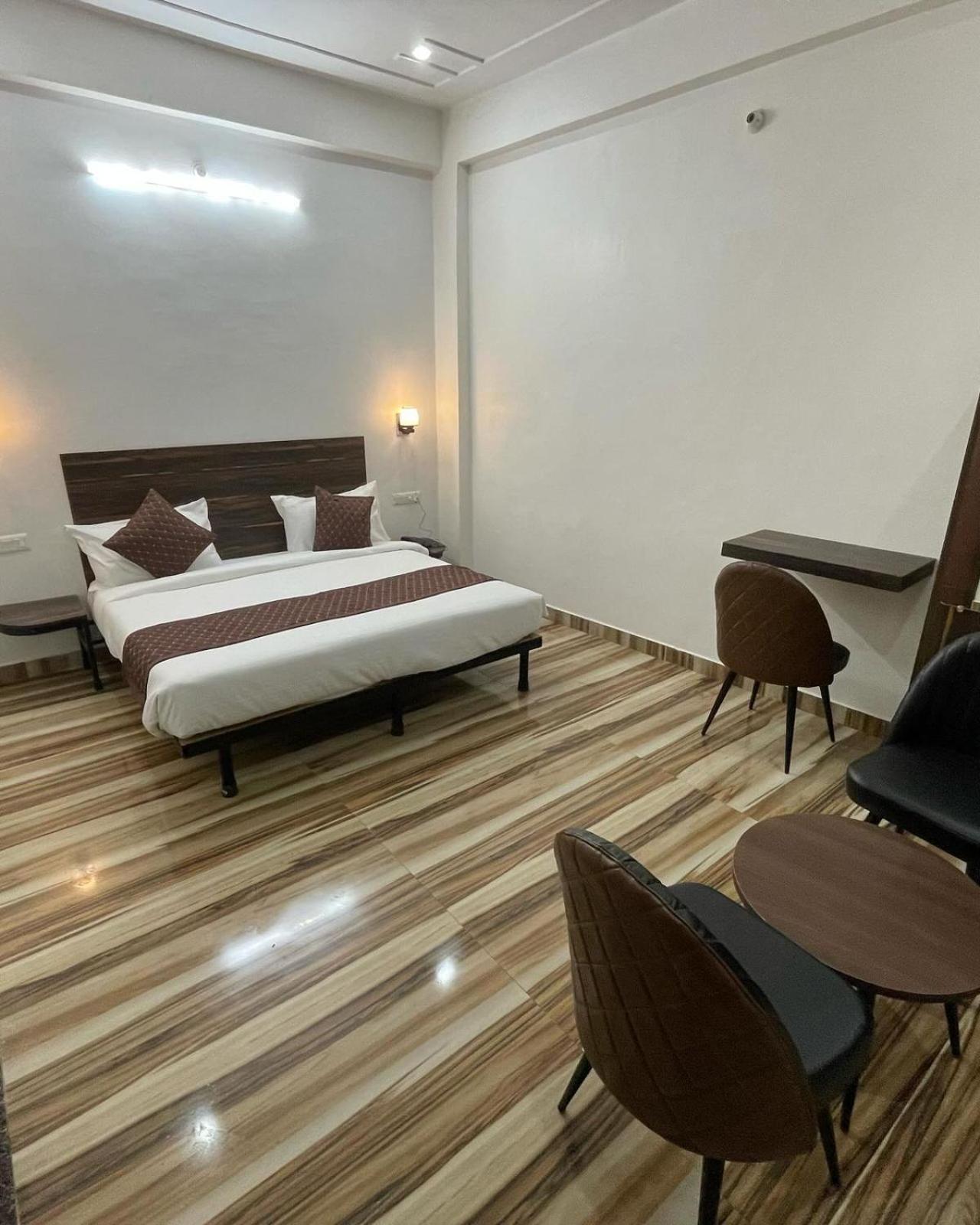 Hotel Sangam View Allāhābād Junction エクステリア 写真