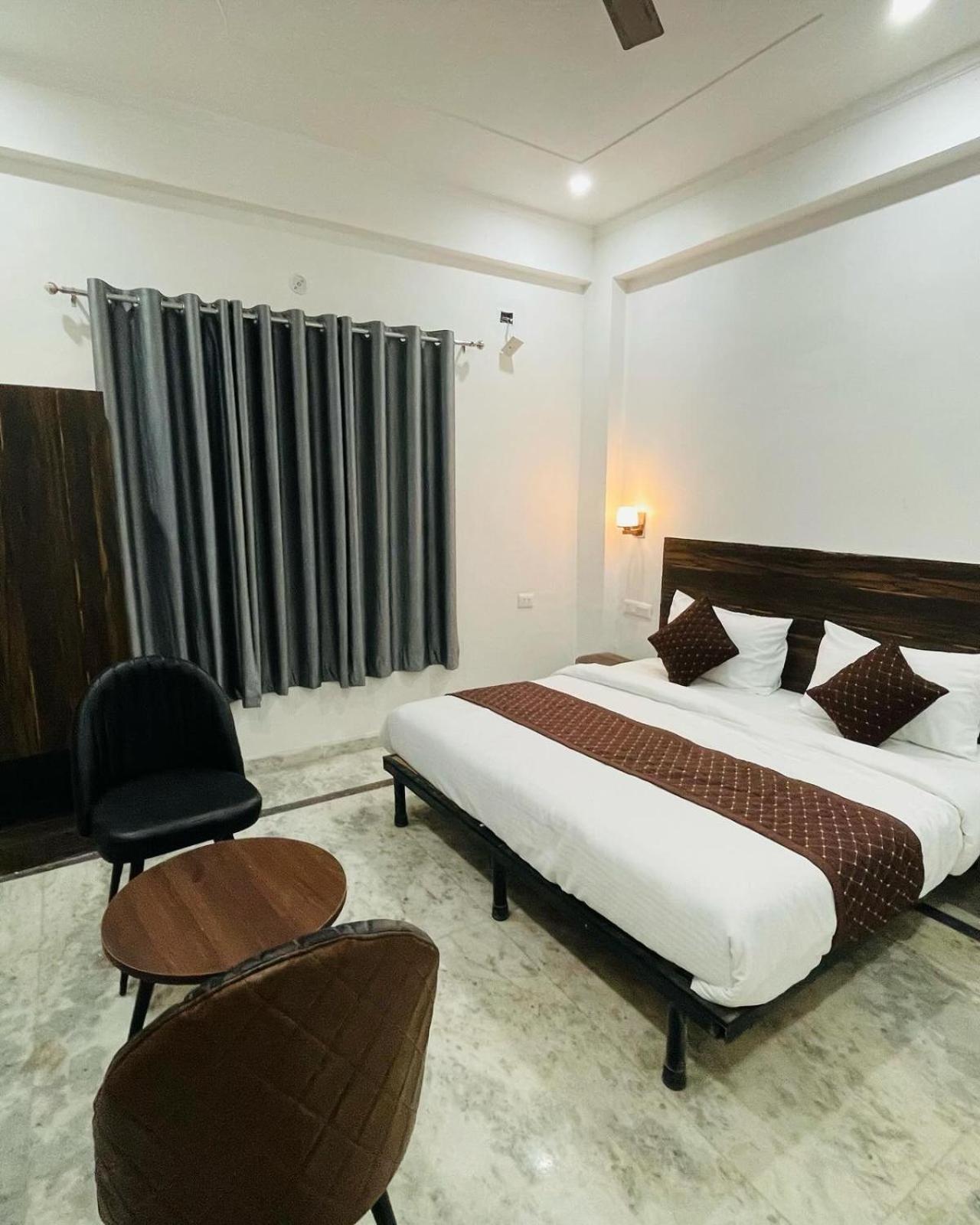 Hotel Sangam View Allāhābād Junction エクステリア 写真